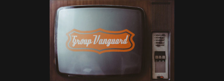 Televisore con logo Group Vanguard sullo schermo