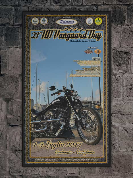 Poster incorniciato, hd day 2017, Harley nera parcheggiata in un porto